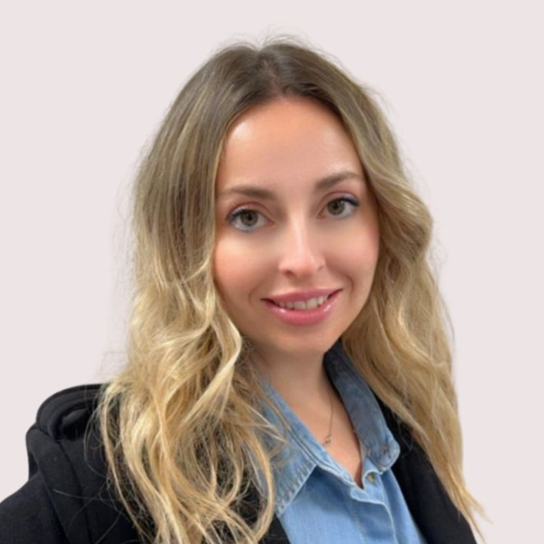 Gema Hidalgo, del equipo de asesores energéticos de Comunidad Solar